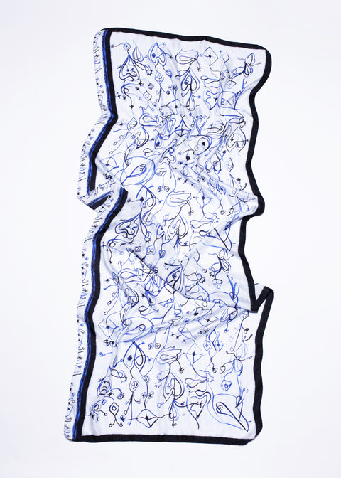 Printed rectangle silk scarf in white and blue